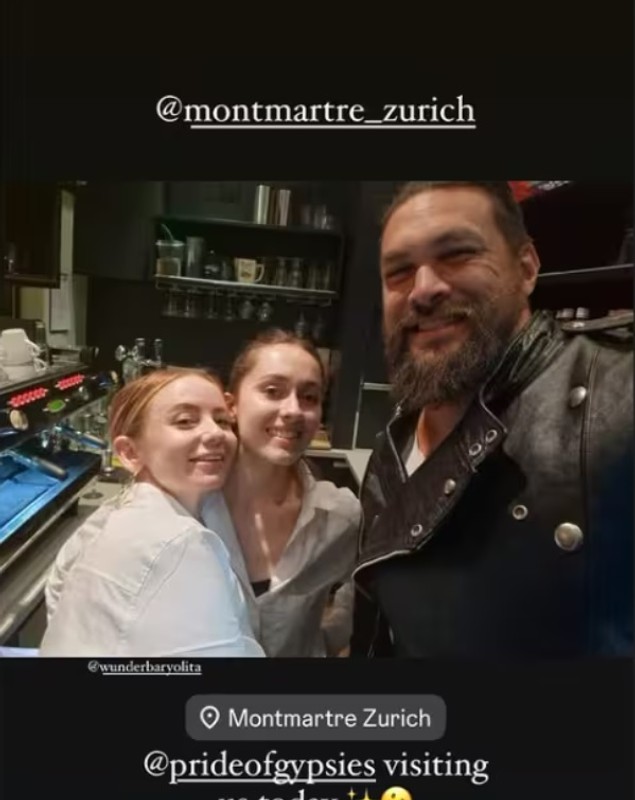 Actorul Jason Momoa a rămas blocat într-o toaletă a unui bar din Zurich: „Prea mică pentru gigantul din Aquaman”