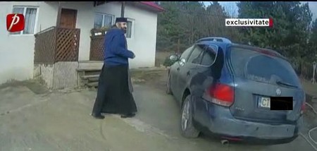 Un călugăr din Constanța, prins în timp ce conducea fără permis
