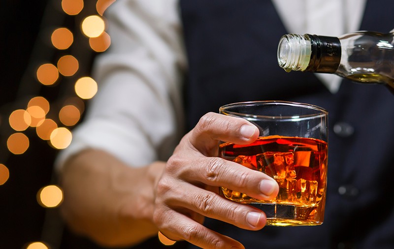 Cele mai bune whisky-uri pentru pasionații de băuturi rafinate - Recomandări de la SmartDrinks.ro