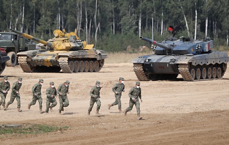 China anunță că va consolida cooperarea militară cu Rusia