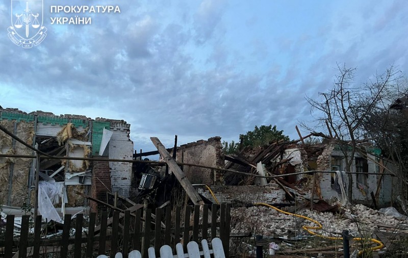 Femeia care a murit cu soțul și cei doi copii era însărcinată cu gemeni, anunță ucrainenii după atacul din regiunea Sumî. Rușii au bombardat și Harkovul