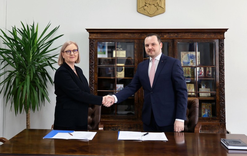Ministerul Sănătății, protocol cu Telefonul Copilului după creșterea apelurilor minorilor în momente critice