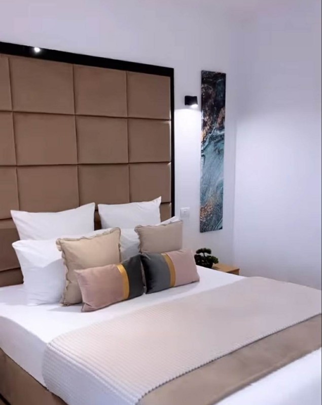 Imagini cu hotelul de patru stele al Andreei Bănică. E în Eforie Nord: „Am avut angajat un designer”