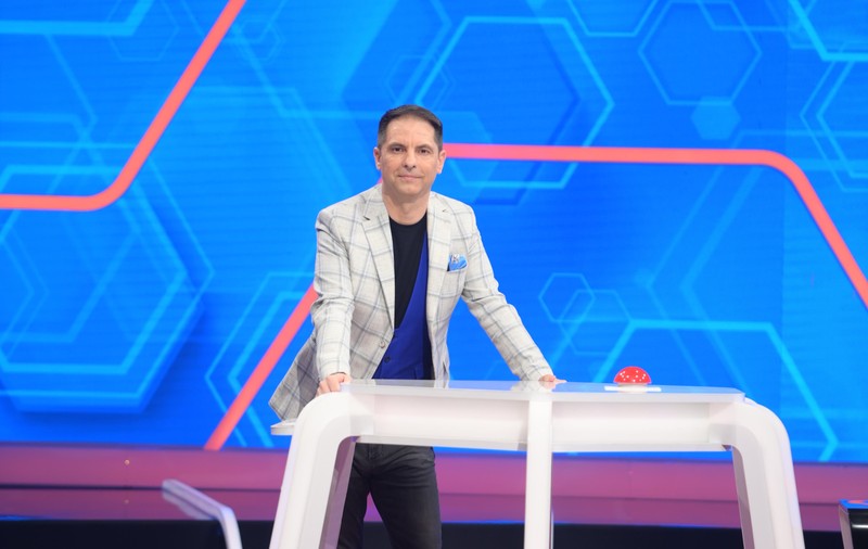Ce se întâmplă cu „Jocul cuvintelor”, emisiunea lui Dan Negru de la Kanal D, începând cu acest weekend: „Oameni deștepți”