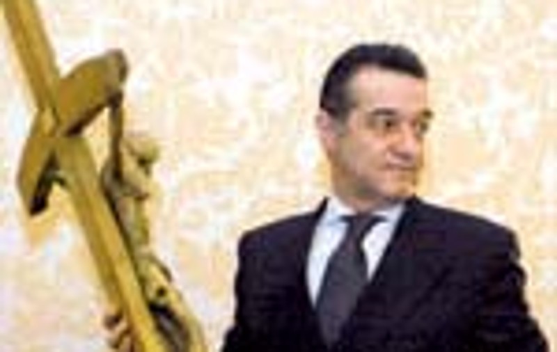Gigi Becali se vrea premier