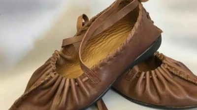 Opinci românești. Foto Facebook La blouse roumaine