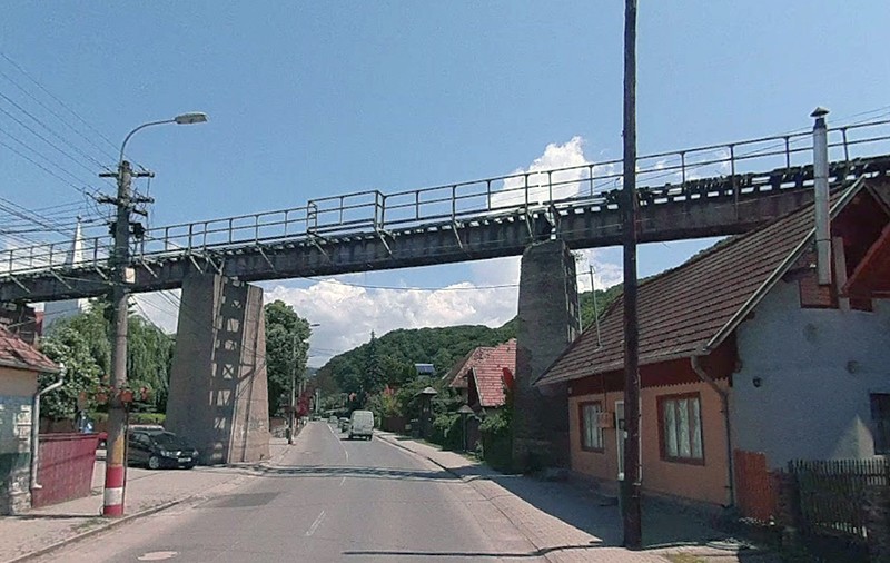Viaductul feroviar din Sovata, simbol industrial al orașului, reabilitat și integrat în comunitatea locală cu ajutorul fondurilor europene