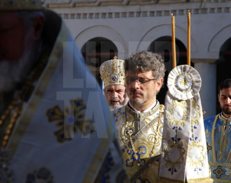 UPDATE. Patriarhul Daniel a oficiat, sâmbătă, slujba Agheasmei Mari la Catedrala Patriarhală / GALERIE FOTO