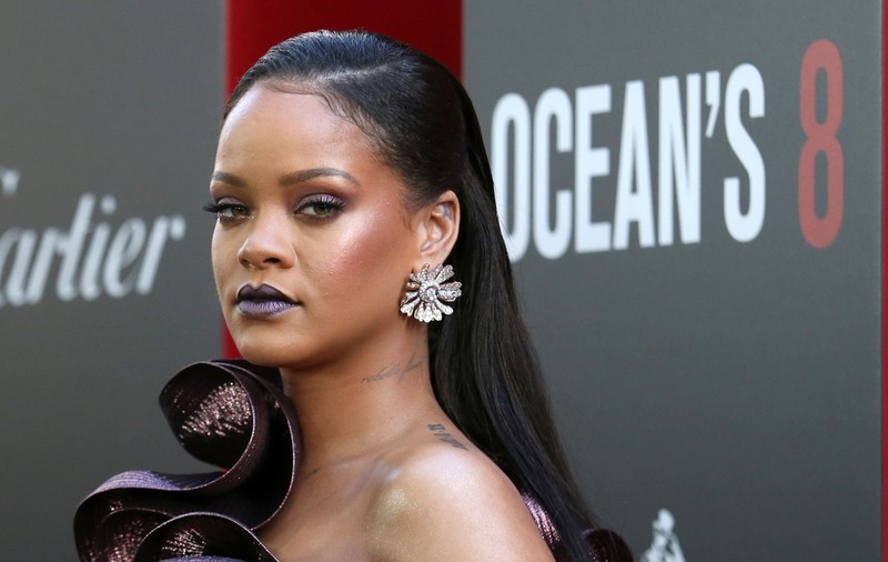 VIDEO | Rihanna încinge internetul cu un clip în care spală pe jos