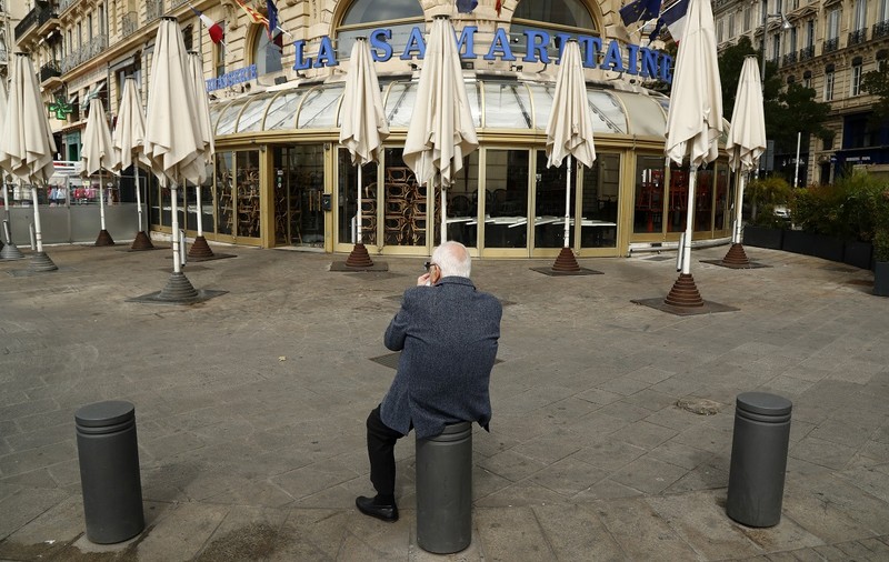 COVID-19 generează o nouă problemă în Europa: "oboseala pandemică". Apelul OMS către guverne
