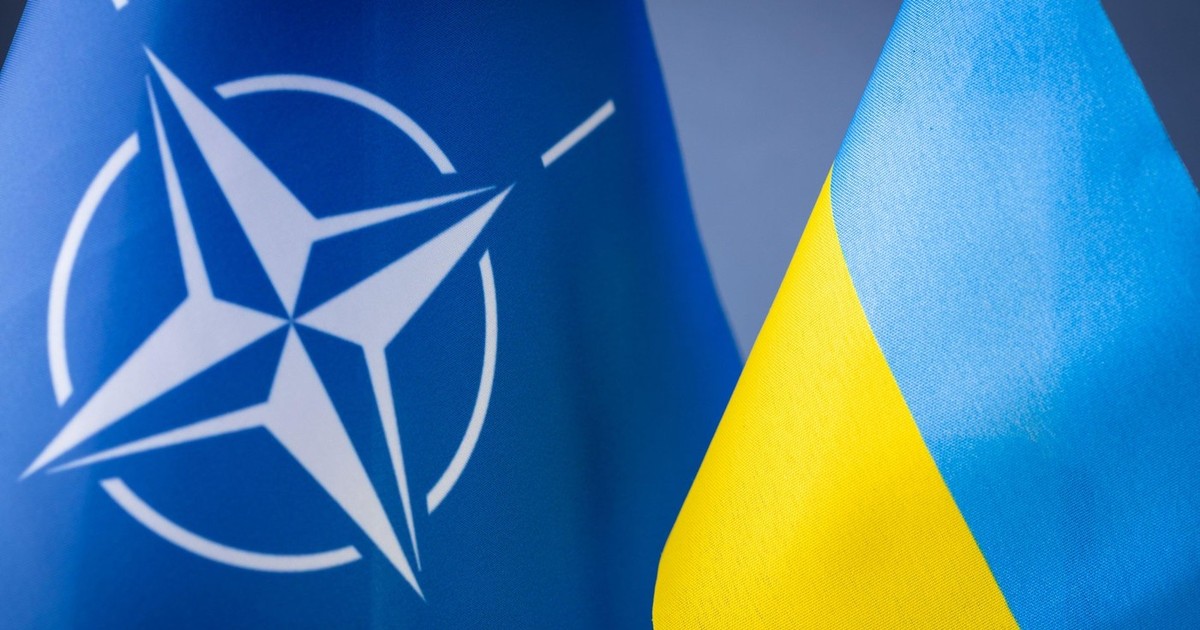 colaj drapel NATO și Ucraina