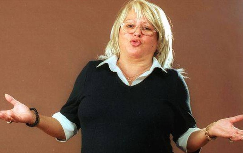 E una DINTRE MARILE ARTISTE ale ACESTEI ŢĂRI, dar are O PENSIE DE NIMIC! CÂŢI BANI ia MIRABELA DAUER de la STAT!
