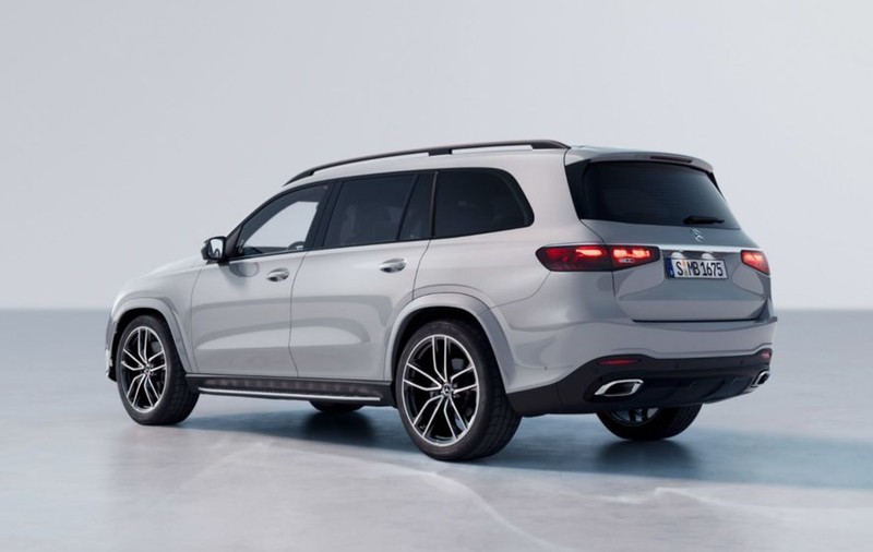 Care sunt caracteristicile cheie ale modelului Mercedes-Benz GLS