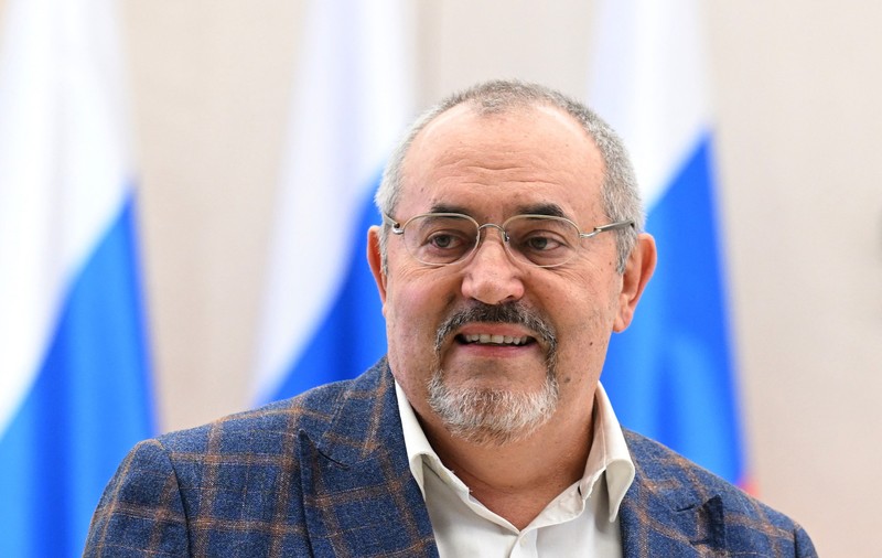 Opozantul Boris Nadejdin l-a sfidat din nou pe Vladimir Putin și a fost reținut înainte de alegeri