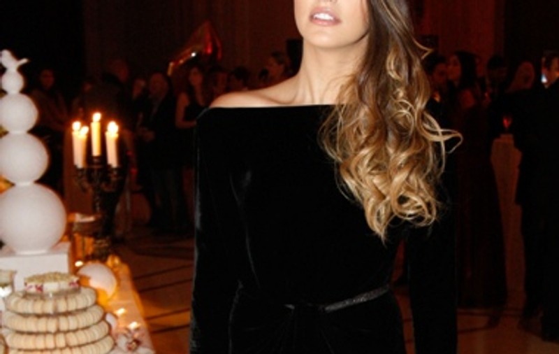 Bianca Drăgușanu l-a REFUZAT, dar ANTONIA nu i-a spus ”NU”. Întâlnire de gradul zero între cântăreață și un șeic miliardar, în Dubai