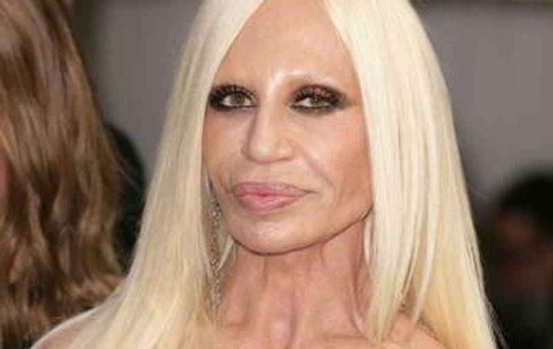 Donatella Versace: "Arăt atât de bine pentru că dorm în congelator"
