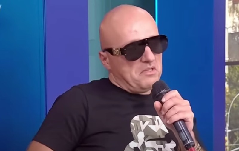 De ce poartă Costi Ioniță ochelari de soare la TV: „V-ați face o idee greșită”. Cătălin Măruță i-a atras atenția
