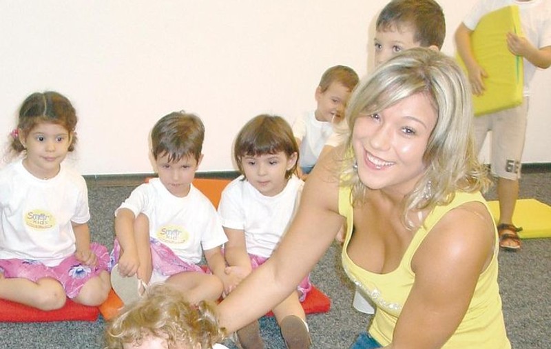 Monica Roşu, profesoară pentru pitici