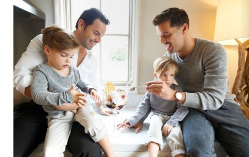 Ricky Martin este LIBER! S-a despărţit, după 5 ani de relaţie, de IUBITUL SĂU!