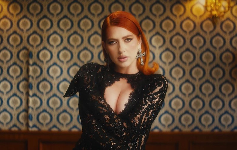 Cum arată Lidia Buble nemachiată. Artista a apărut cu fața inflamată și le-a transmis fanilor un mesaj. „Zici că mă transform într-o reptilă”