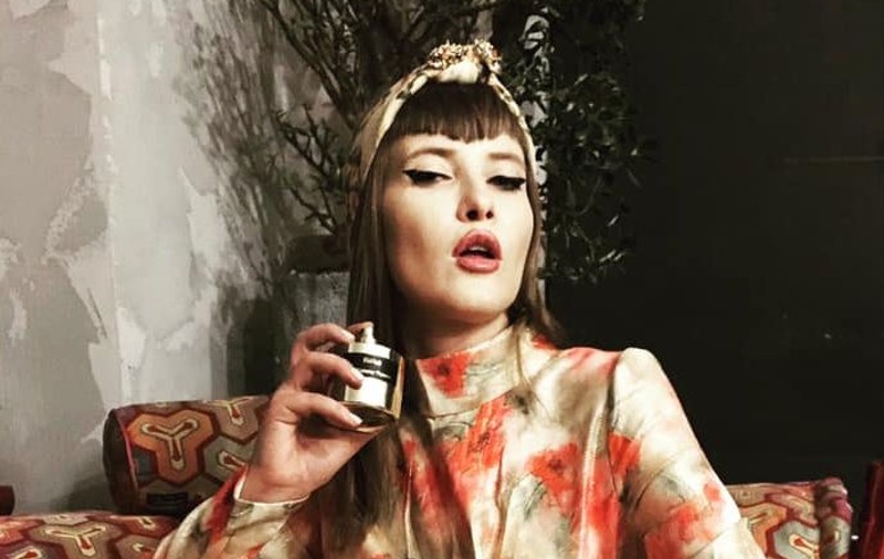 Iulia Albu o comentează pe Andreea Raicu. "Cum e ea fericită singură și fără copii la, cred, peste 40 de ani"