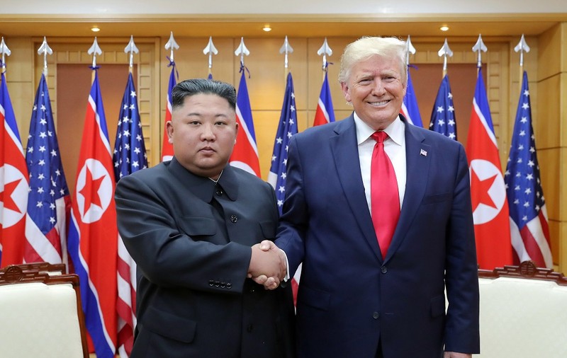 Donald Trump a dezvăluit cum l-a decapitat Kim Jong-un pe unchiul său: "I-a așezat trupul pe scări. Capul i-a fost pus pe piept"