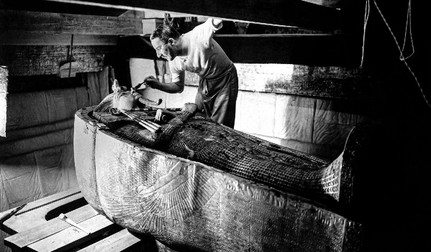 Howard Carter, 4 noiembrie 1922 – Arheologul a descoperit mormântul faraonului egiptean Tutankhamon. Foto: Profimedia