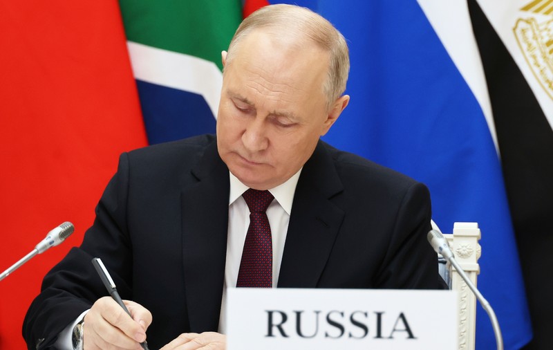 Putin consideră că țările BRICS pot găsi o soluție politică la conflictul din Gaza, în timp ce Xi cere organizarea unei conferinţe internaţionale de pace