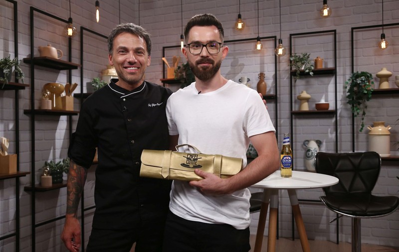 Cine e Alexandru Procopiu, care a primit cuțitul de aur de la Ștefan Popescu la Chefi la cuțite, sezonul 14. A renunțat la meseria de programator