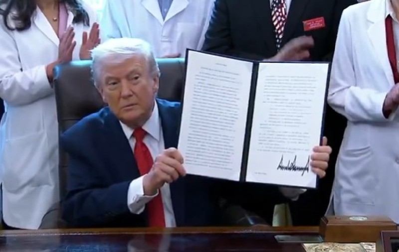 Donald Trump a reclasificat marijuana drept un drog mai puţin periculos: „Oamenii mă implorau să fac asta”