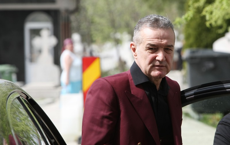 Burleanu, păzea! Și „războinicul luminii”, Gigi Becali, i-a pus gând rău președintelui FRF: ”Bate câmpii. O să terminăm cât de curând cu el!”