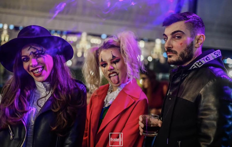 Petrecere cu sute de persoane la un club din Iași, de Halloween. Patronii, amendați cu 5.000 de lei, DJ-ul, cu 1.000 de lei