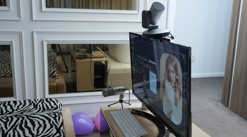Consumul de videochat a crescut cu peste 25% în ultimele două săptămâni