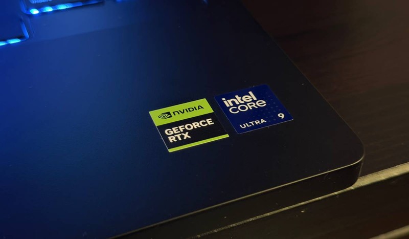 Lenovo Legion 5 Pro cu NVIDIA RTX 5070 Ti este una dintre cele mai bune alegeri pentru gaming din segmentul său. Foto: Claudiu Râpan / Libertatea
