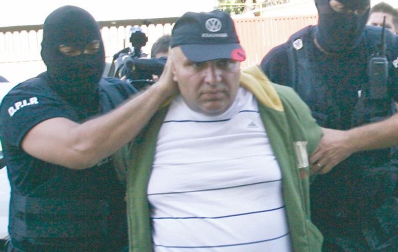 Fane Căpăţână făcea pe poliţistul