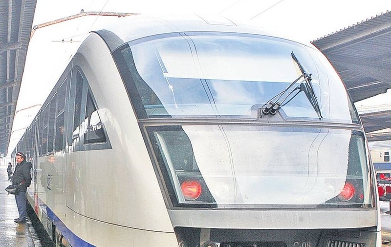 Trenurile Tineretului te duc la mare, de 1 Mai, cu 30 de lei. Superprețuri la bilete sunt și pentru Viena sau Budapesta    