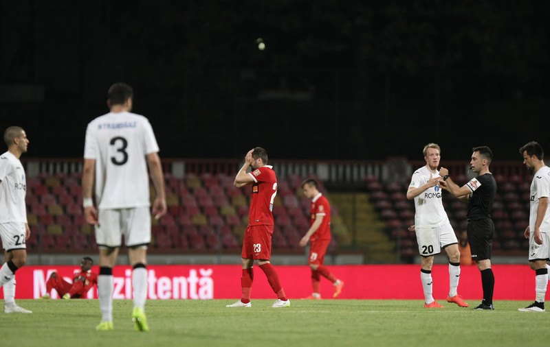 Dinamo - Gaz 1-1. Ardelenii s-au salvat la ultima fază a jocului!!! GALERIE FOTO