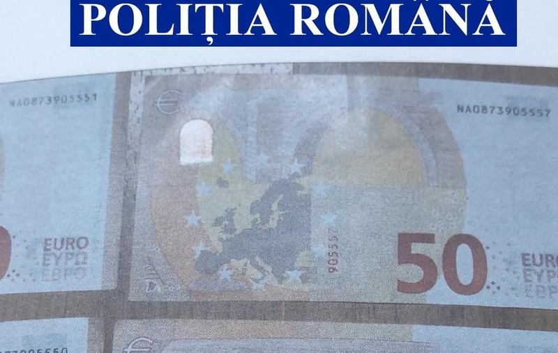 Cercetați pentru plasare de bani falși pe piață