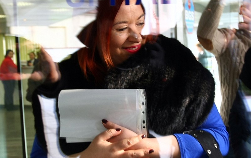 Oana Roman, IMAGINI DE LA SPITAL! Uite cât de fericită este înainte de naştere | FOTO