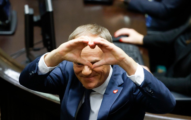 Polonia: Donald Tusk a primit votul de încredere al parlamentului, după opt ani de guvernare conservatoare