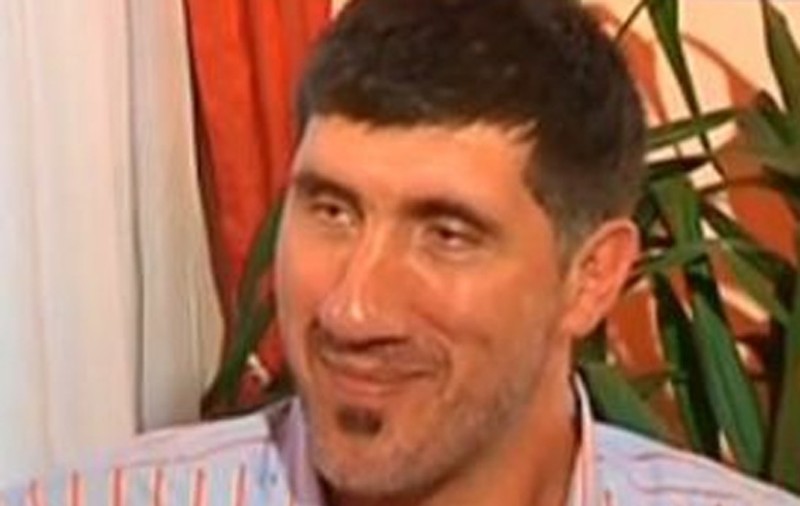 SINGURUL BASCHETBALIST ROMÂN CARE A EVOLUAT ÎN NBA SE DESTĂINUIE! VEZI CE MAI FACE URIAŞUL GHIŢĂ MUREŞAN!