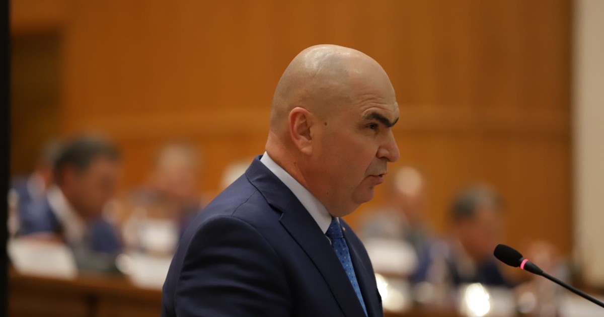 Ilie Bolojan vorbeste in Parlament