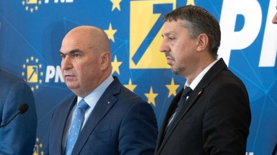 Ilie Bolojan și Daniel David, după o ședință a Biroului Politic National al PNL