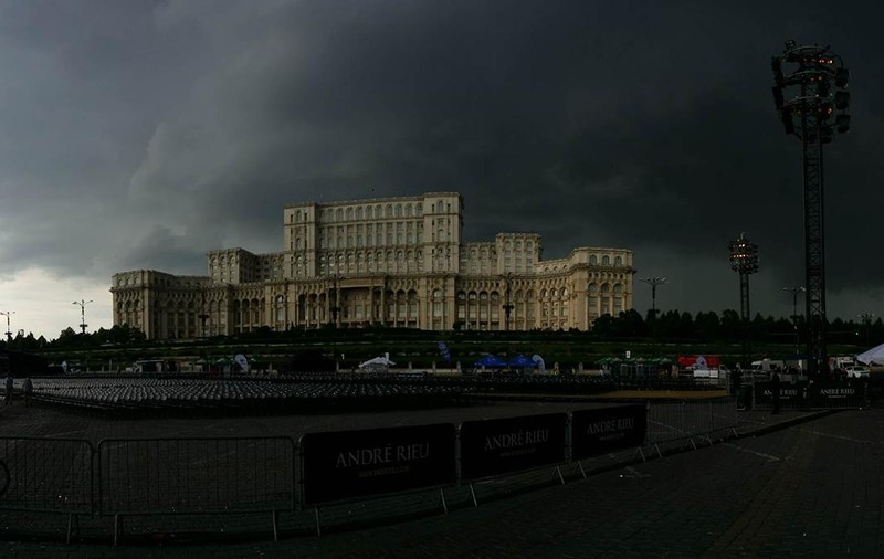 Prognoza meteo. Vin ploile și grindina, în țară și în București