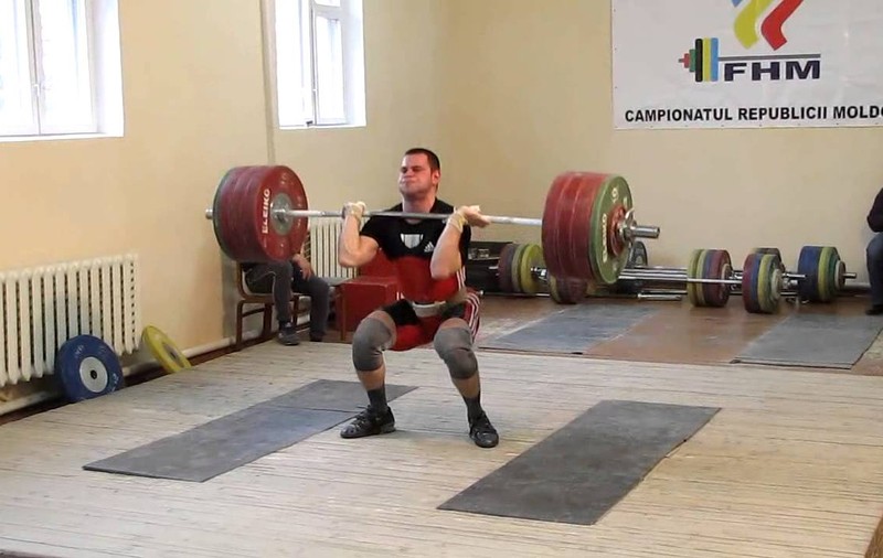 Azerul Rahimov, dublu medaliat cu aur la 77 kg. Românul Dumitru Captari, pe locul 17