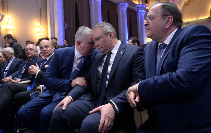Ce sunt învățați liderii PNL și PSD să spună despre negocierile pentru liste comune la alegerile din 2024
