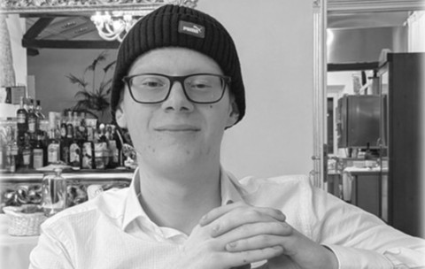Giovanni Colle, un tânăr plin de pasiuni și vise, a fost condus astăzi pe ultimul drum, în cadrul unei ceremonii care a avut loc la ora 16.00, la biserica Pieve di Sant'Eulalia