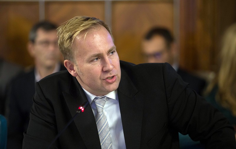 Victor Costache reacţionează după dezvăluirile Libertatea: „Probabil s-a falsificat un draft”