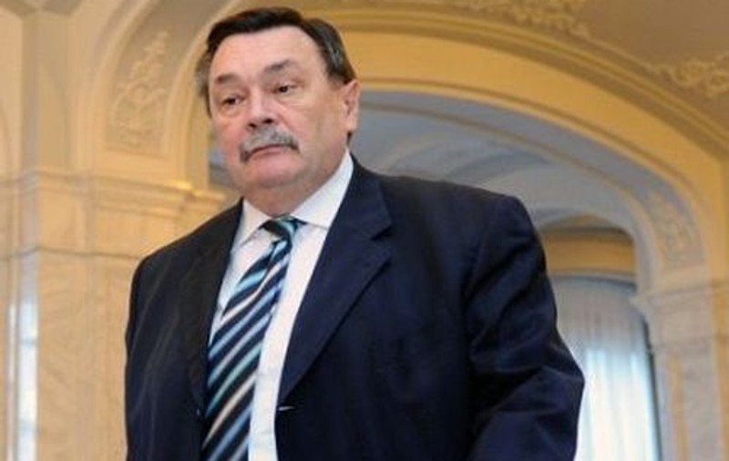 EXPLOZIV! Parchetul cere URMĂRIREA PENALĂ a lui Victor Paul Dobre! Dobre şi Rus, INTERCEPTAŢI