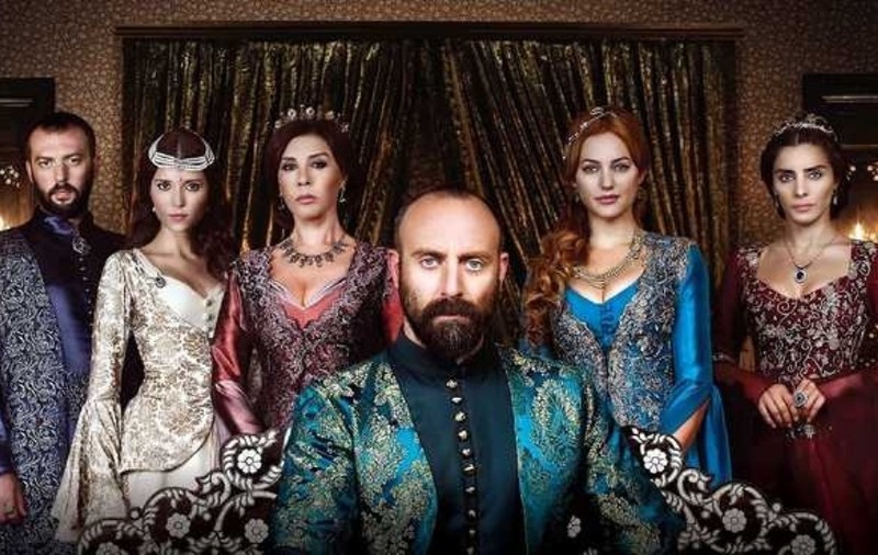 NU TOATĂ LUMEA ÎL PLACE pe "Suleyman Magnificul"! Vezi DE CE, în Pakistan, SERIALUL ESTE LA UN PAS DE A FI INTERZIS!